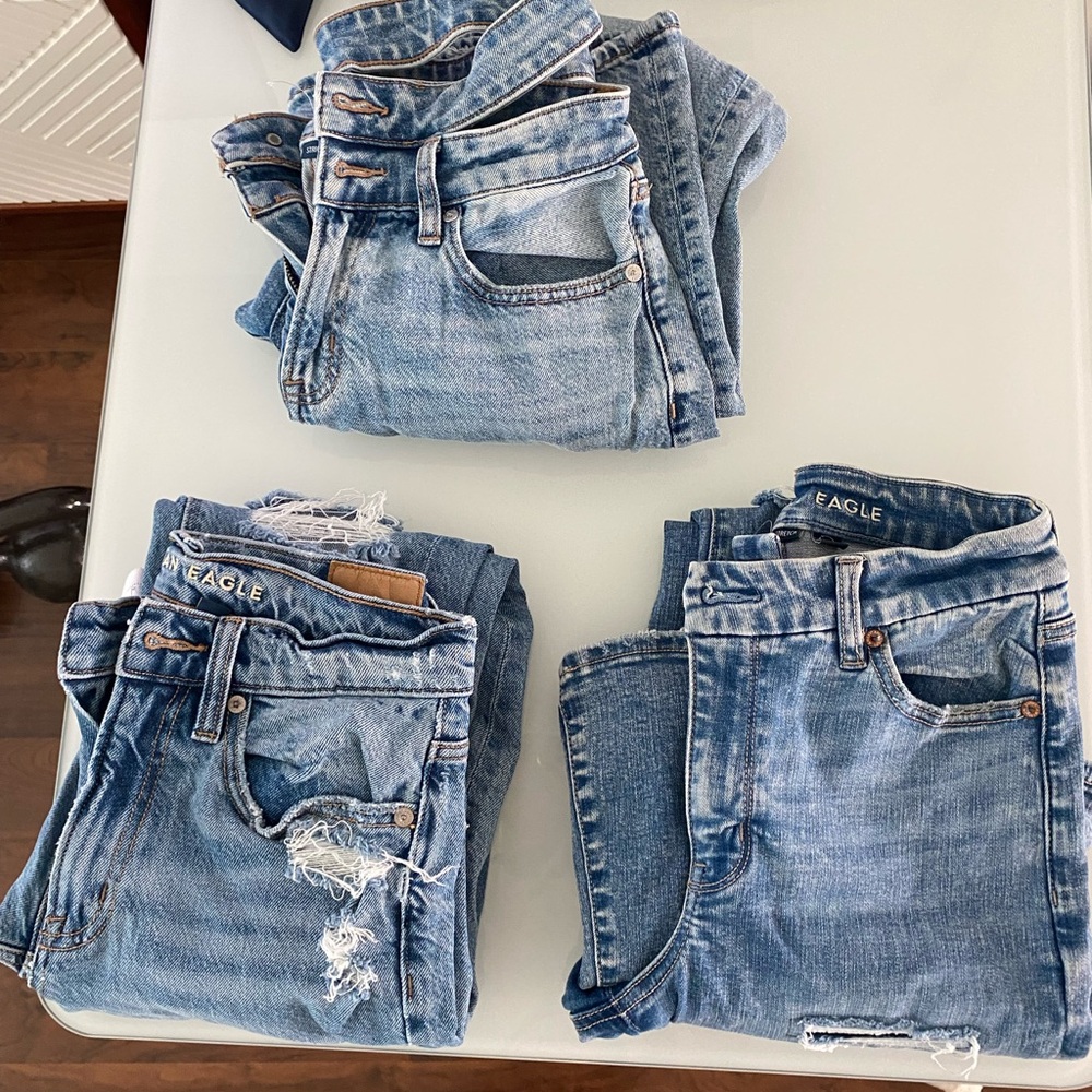 American Eagle Light Blue Denim Jeans